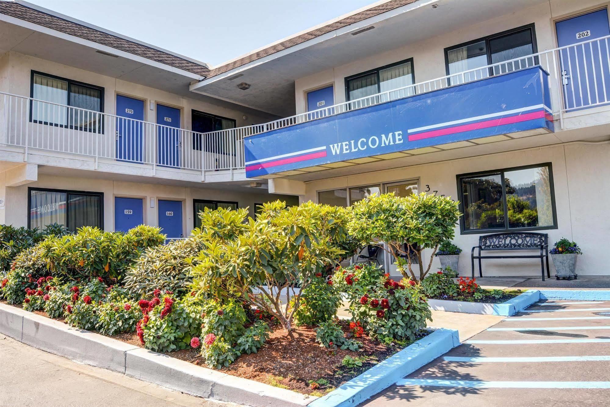 Motel 6-Springfield, Or - Eugene North エクステリア 写真