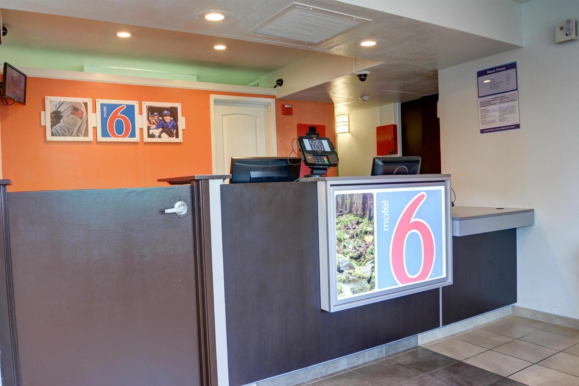 Motel 6-Springfield, Or - Eugene North エクステリア 写真